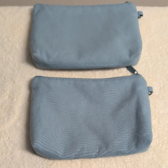 Thirty One Blue Embroidered Women's  Cosmetic Bags - Picture 3 of 12